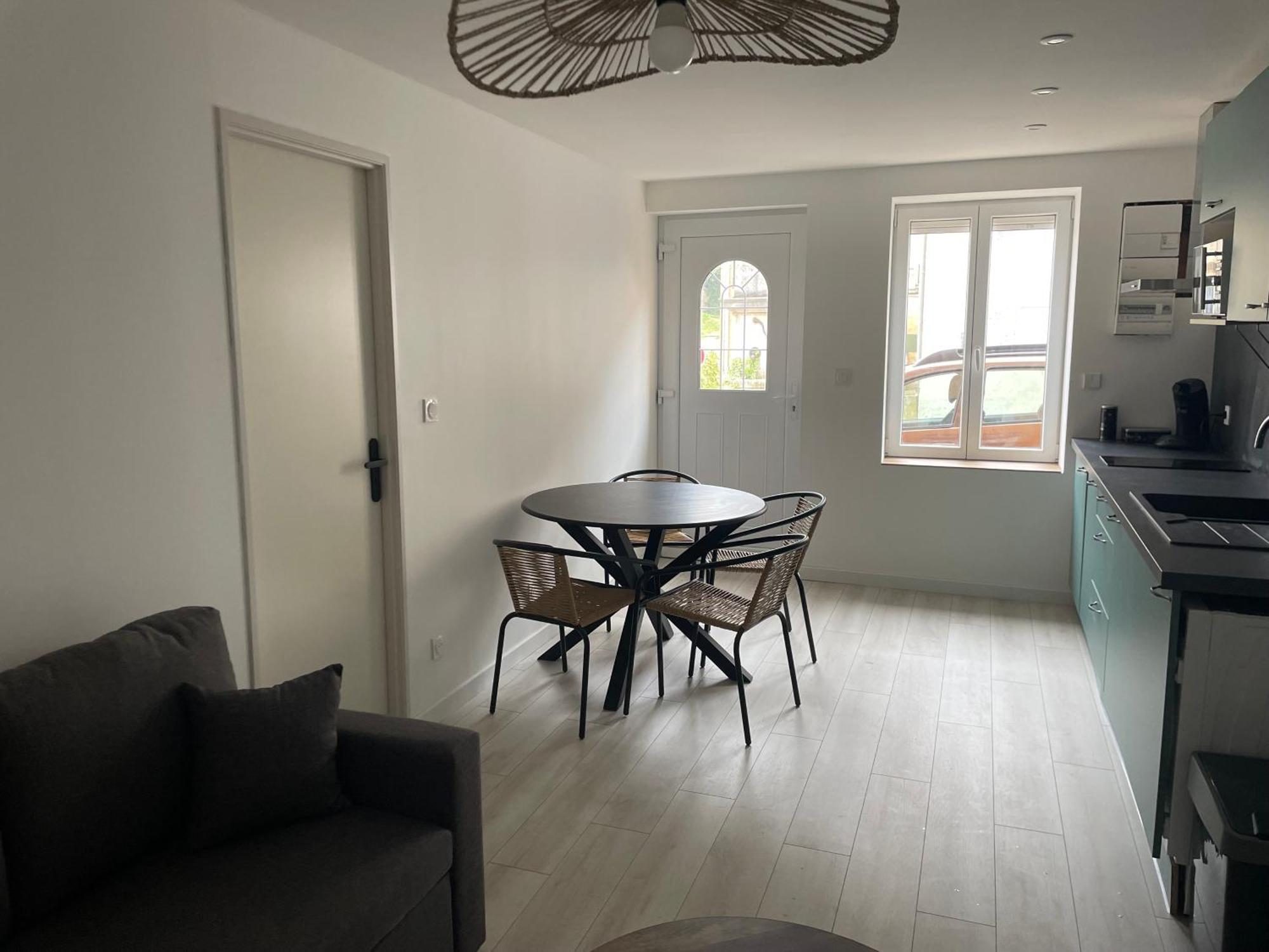 Appartement L Exotique à Marlieux Extérieur photo