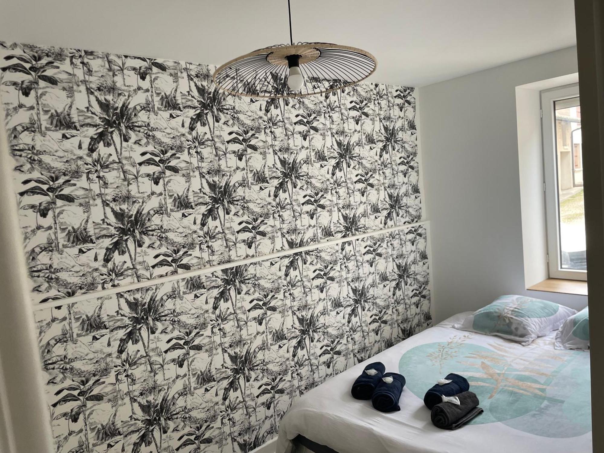 Appartement L Exotique à Marlieux Extérieur photo